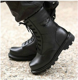 Boots militaires pour homme en cuir - porter Ref 1399889