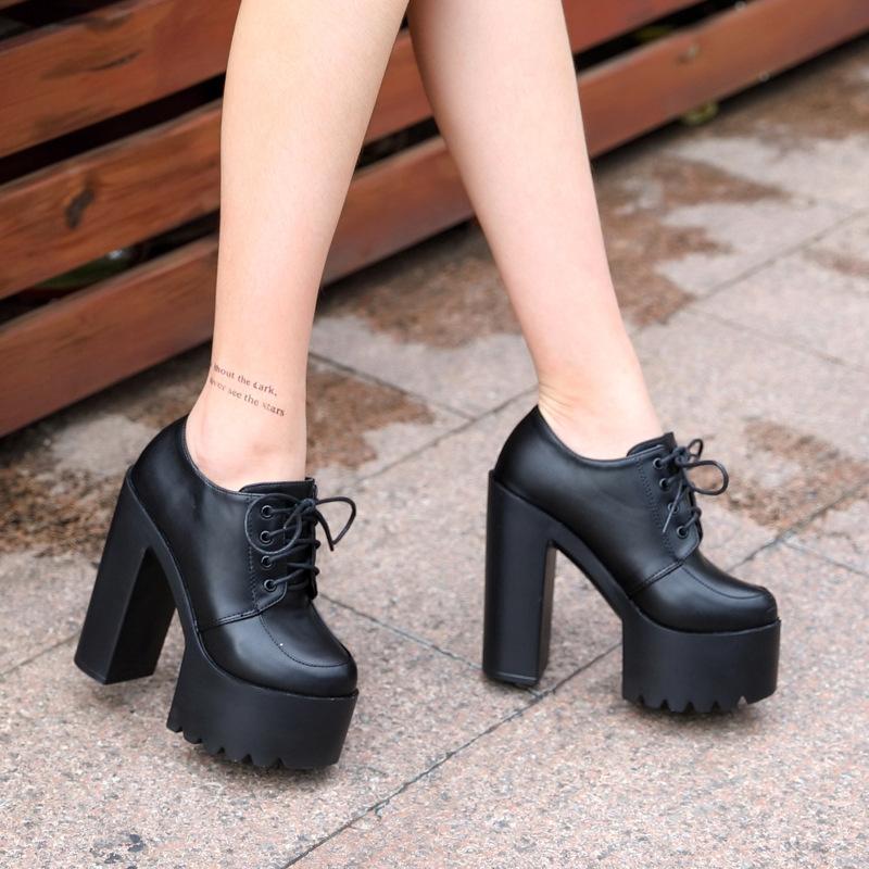Bottes femme en Cuir de haute qualité - Ref 3355302