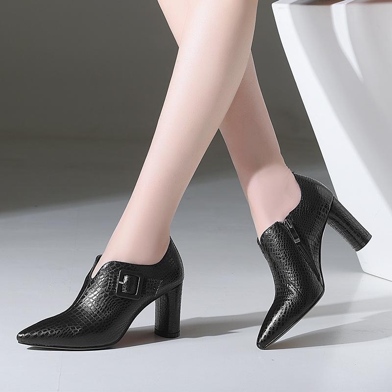 Bottes femme en Cuir de vachette grain pierre - Ref 3355325