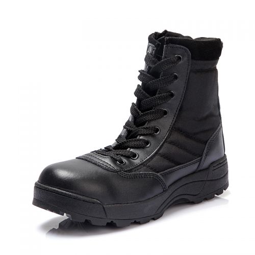 Bottes militaires 1399423