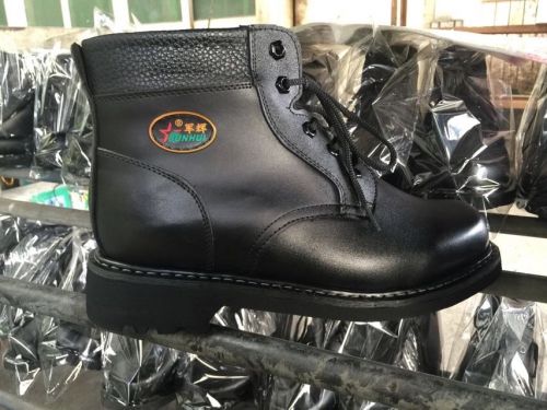 Bottes militaires en cuir de vache fendu - chaud Ref 1400178
