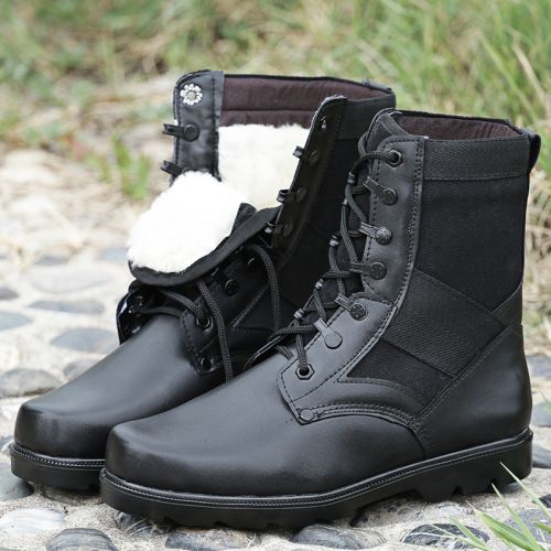 Bottes militaires pour homme - porter Ref 1402470