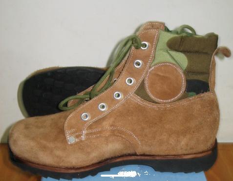 Bottes militaires en Anti-fourrure - Ref 1402511