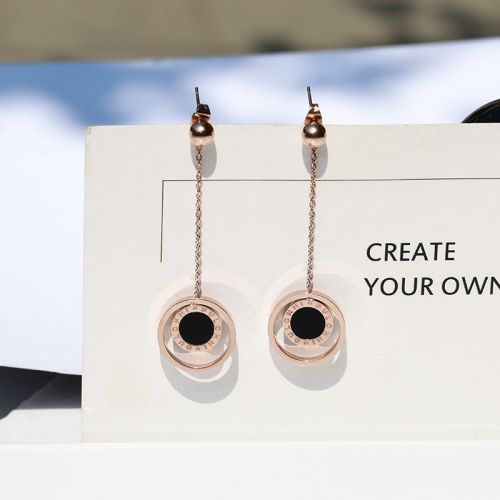 Boucles d'oreilles pendantes Femme en Acier au titane - Ref 3097877