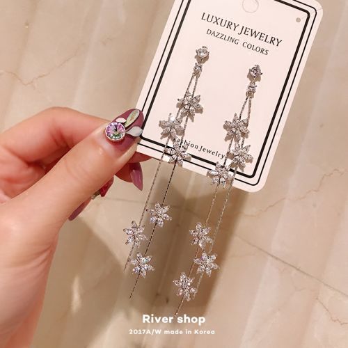 Boucles d'oreilles pendantes Femme en Zircone synthetique strass - Ref 3097976