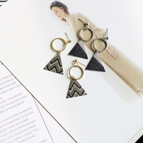 Boucles d'oreilles pendantes Femme en Matiere mixte - Ref 3098115