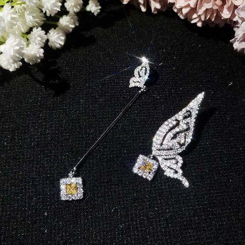 Boucles d'oreilles pendantes Femme en Alliage argent plaque or - Ref 3098406