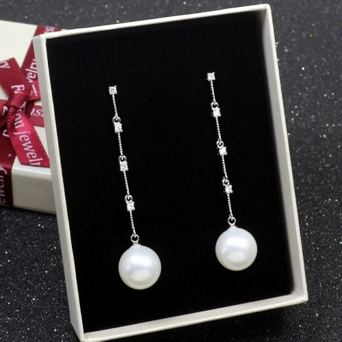 Boucles d'oreilles pendantes Femme en Nacre - Ref 3098514