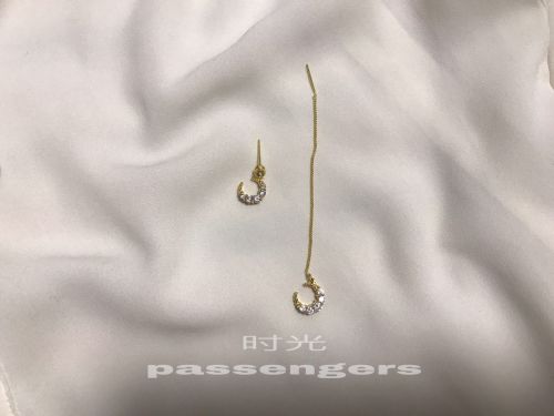 Boucles d'oreilles pendantes Femme PERSONNALISATION DU TEMPS PASSAGERS en Matiere mixte - Ref 3099349