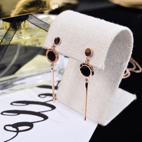 Boucles d'oreilles pendantes Femme en Acier au titane - Ref 3099351