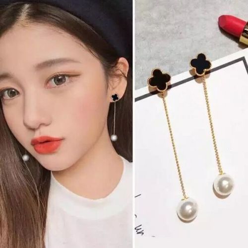 Boucles d'oreilles pendantes Femme en Acier au titane - Ref 3099465