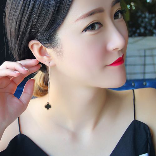 Boucles d'oreilles pendantes Femme en Silicone - Ref 3099739