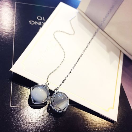 Boucles d'oreilles pendantes Femme en Alliage argent plaque or - Ref 3100188
