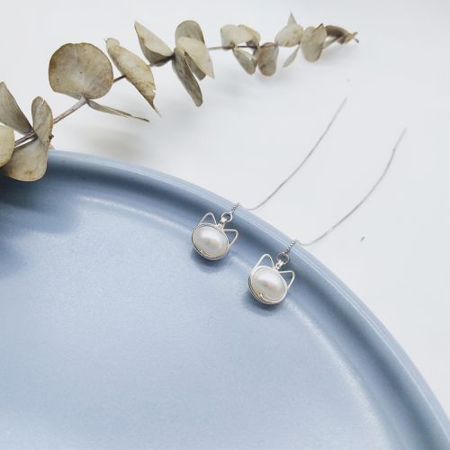 Boucles d'oreilles pendantes Femme UNE SIMPLE JOURNEE en Nacre - Ref 3100576