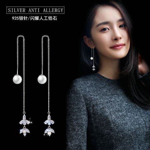 Boucles d'oreilles pendantes Femme en Zircone synthetique strass - Ref 3100632