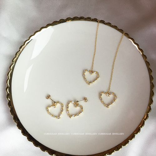 Boucles d'oreilles pendantes Femme - Ref 3100635