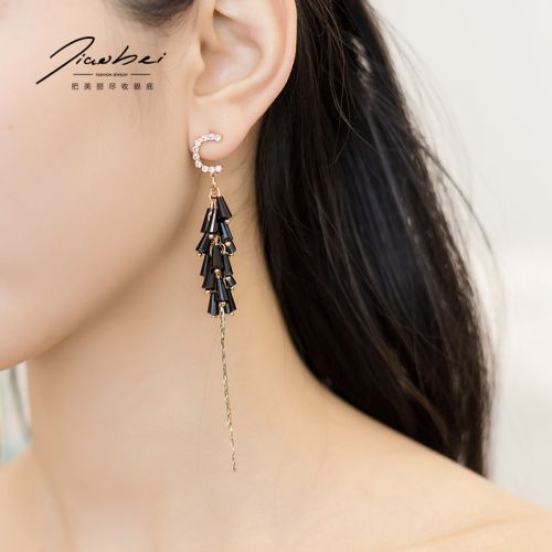 Boucles d'oreilles pendantes Femme - Ref 3101017