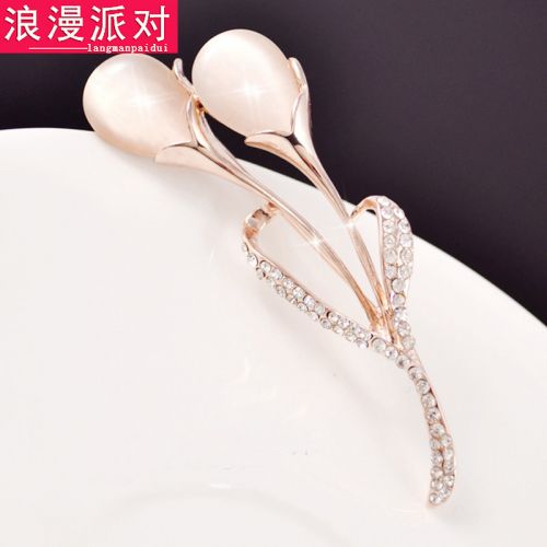 Broche femme en cristal artificiel - Ref 1170211