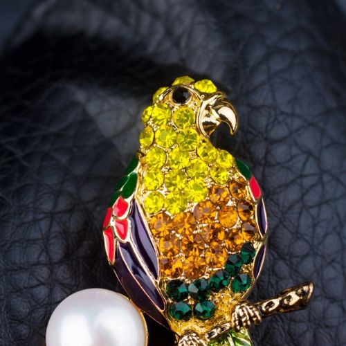 Broche femme en Nacre - Ref 1170571