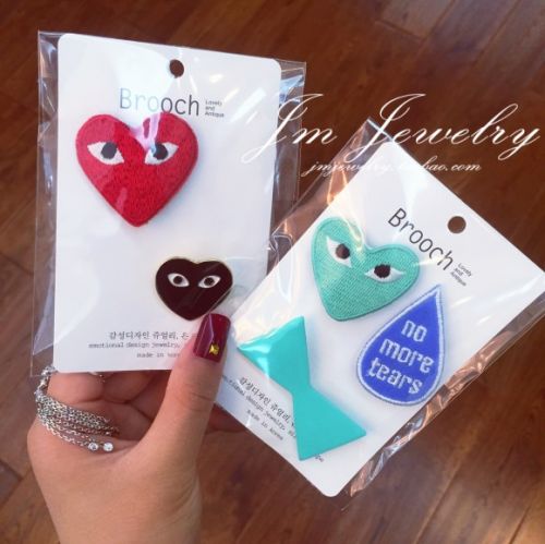 Broche femme en Fils de soie - Ref 1170789