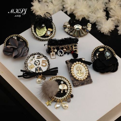 Broche femme en Matériau mixte - Ref 1171203