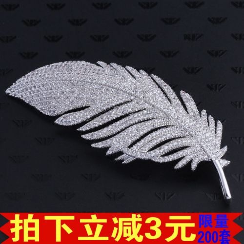 Broche femme en Zircon diamant - Ref 1171366