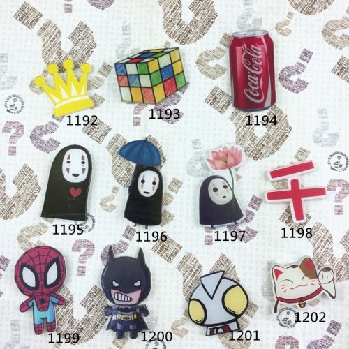 Broche en plexiglas - Ref 1171592