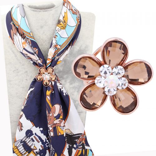 Broche femme YA BAO en Zircon diamant - Ref 1171783