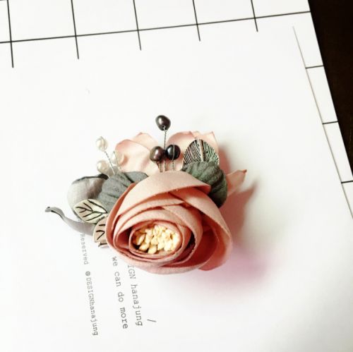 Broche en Matériau mixte - Ref 1172257