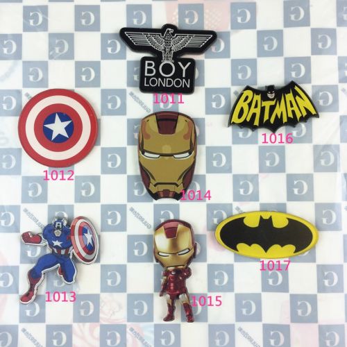 Broche femme en plexiglas - Ref 1172335