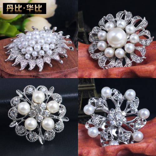 Broche femme en Nacre - Ref 1173364