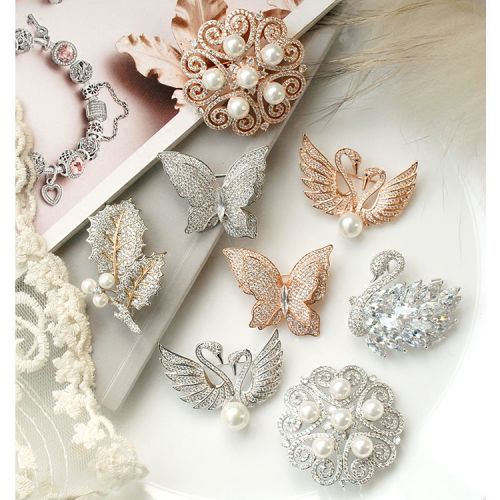 Broche femme AIIBABY en Alliage argent et plaqué or - Ref 1173497