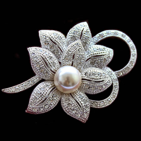 Broche femme en Nacre - Ref 1173810