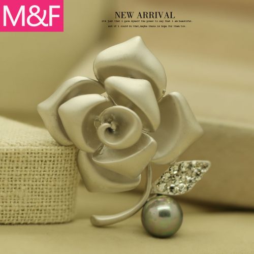 Broche femme en Alliage argent et plaqué or - Ref 1174576