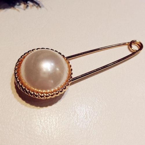 Broche - Ref 1174859
