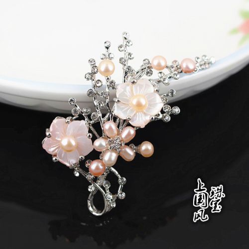 Broche femme en Nacre - Ref 1175586