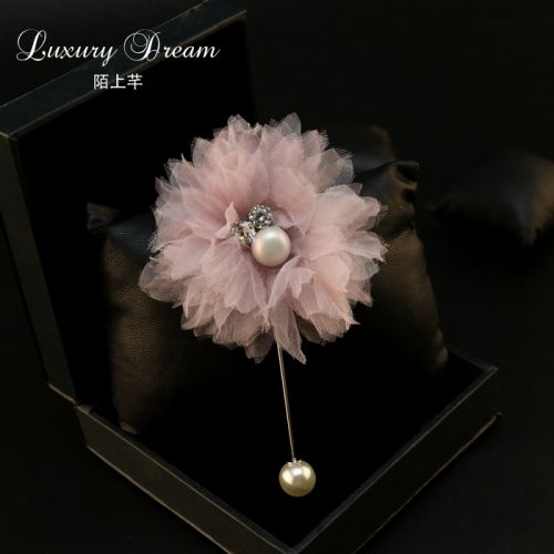 Broche femme en Fils de soie - Ref 1175871