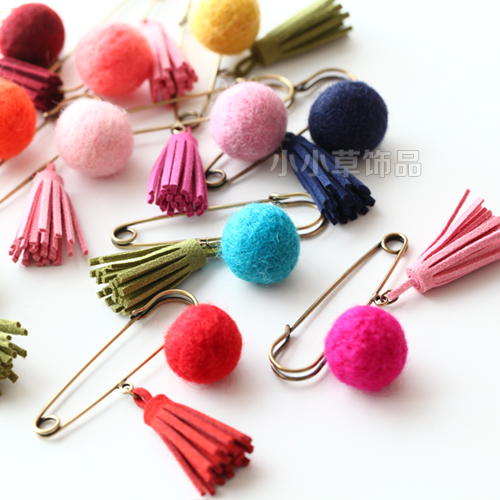 Broche en Matériau mixte - Ref 1176677