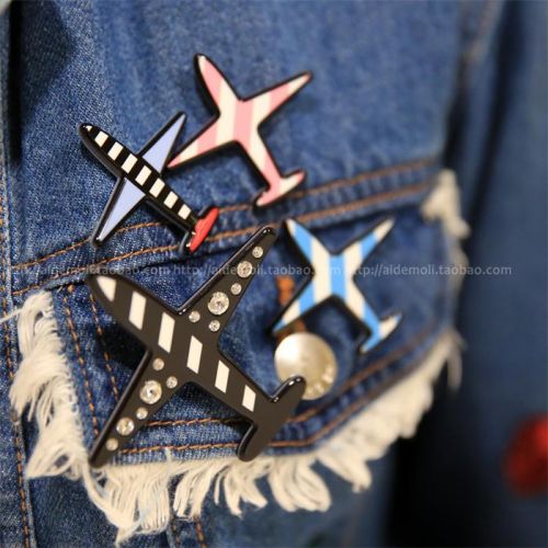Broche en Matériau mixte - Ref 1177143