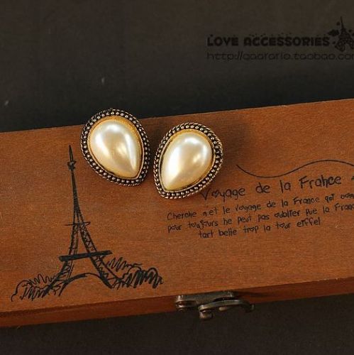 Broche femme en Nacre - Ref 1177453