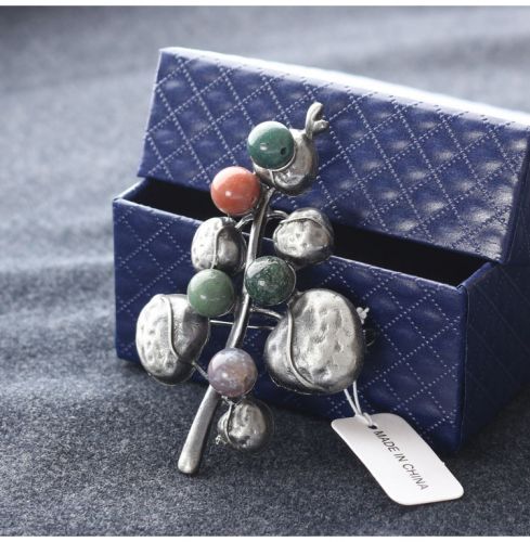 Broche femme en cristal naturel pierres semi-précieuses - Ref 1177539