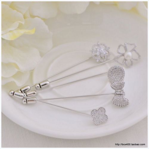 Broche en Zircon diamant - Ref 1178483