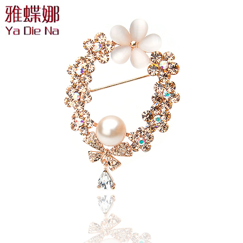 Broche femme en Zircon diamant - Ref 1178706