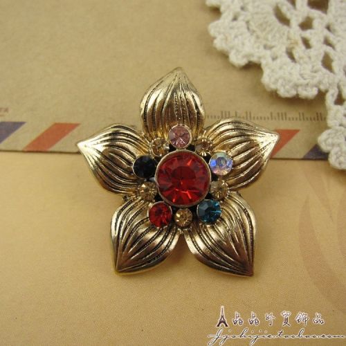 Broche en Matériau mixte - Ref 1178756
