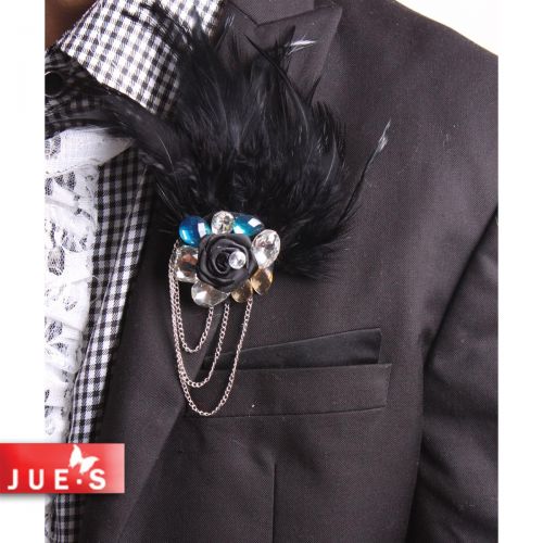 Broche femme en plume - Ref 1179218