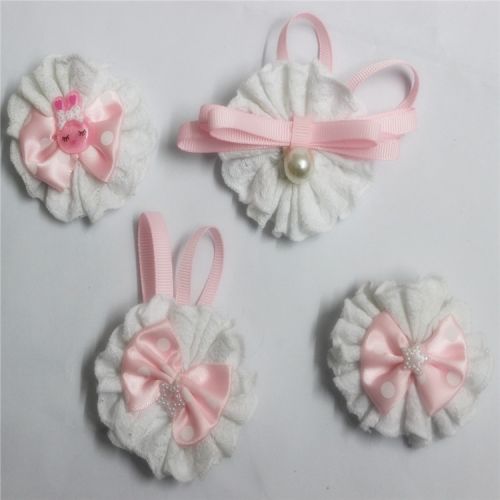 Broche femme en dentelle - Ref 1179578