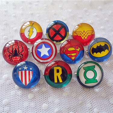 Broche en cristal artificiel - Ref 1180373