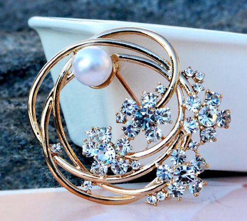Broche femme YABEI en Alliage argent et plaqué or - Ref 1181495