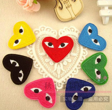 Broche en Matériau mixte - Ref 1183451