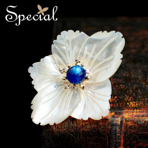 Broche femme SPECIAL en Nacre - Ref 1187788